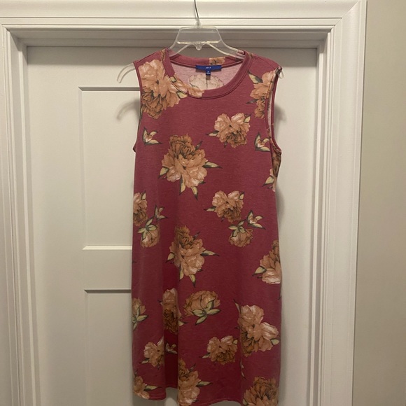 Apt. 9 Dresses & Skirts - Floral swing dress medium